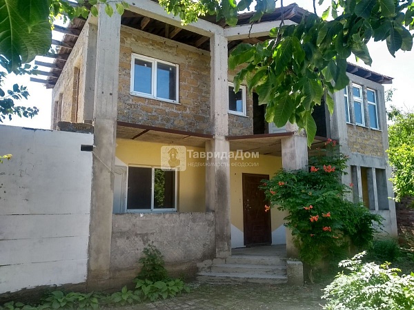 Фото - Продажа дома 117 кв.м., на участке 5 сот., по адресу  по цене 6700000₽ на сайте недвижимости Феодосии ТавридаДом.ру